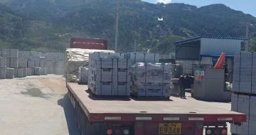 湘潭 芝麻白仿形路沿石，直形路沿石