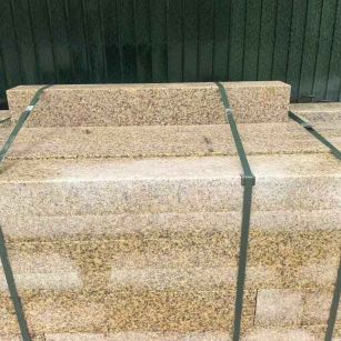 湘潭 黄金麻花岗岩石材机切面栏杆料半成品