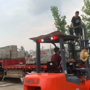 湘潭 黄金麻冰裂纹，地铺石装车