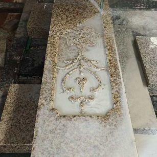 湘潭 黄金麻花岗岩异形加工雕刻栏杆大柱