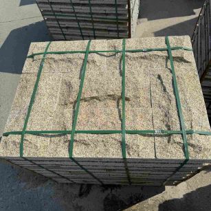 湘潭 黄金麻花岗岩石材自然面蘑菇石成品