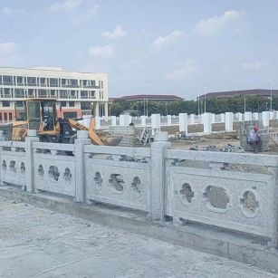 湘潭 白麻花岗岩荔枝面河道栏杆