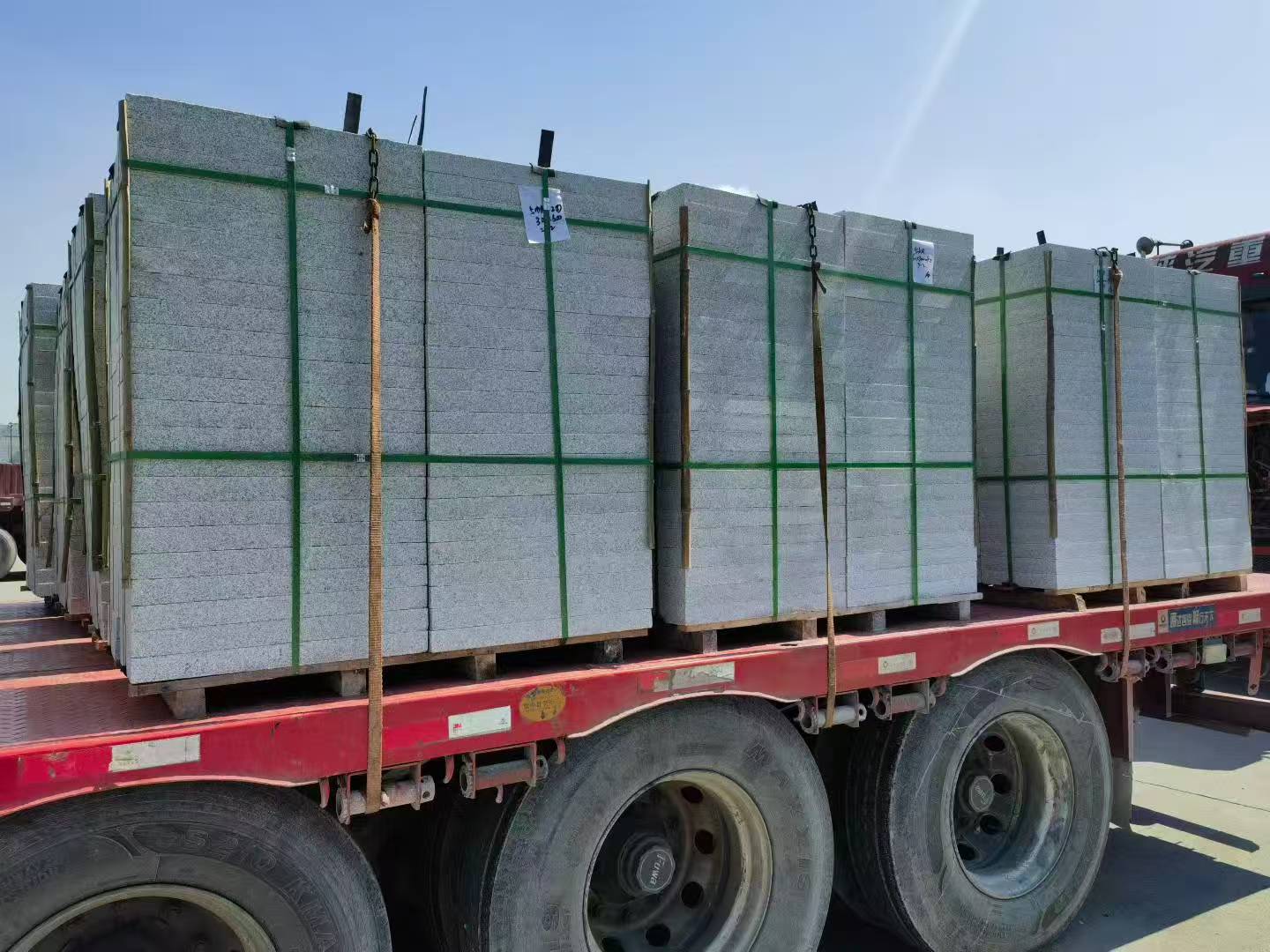 湘潭芝麻白花岗岩出货日常地铺石