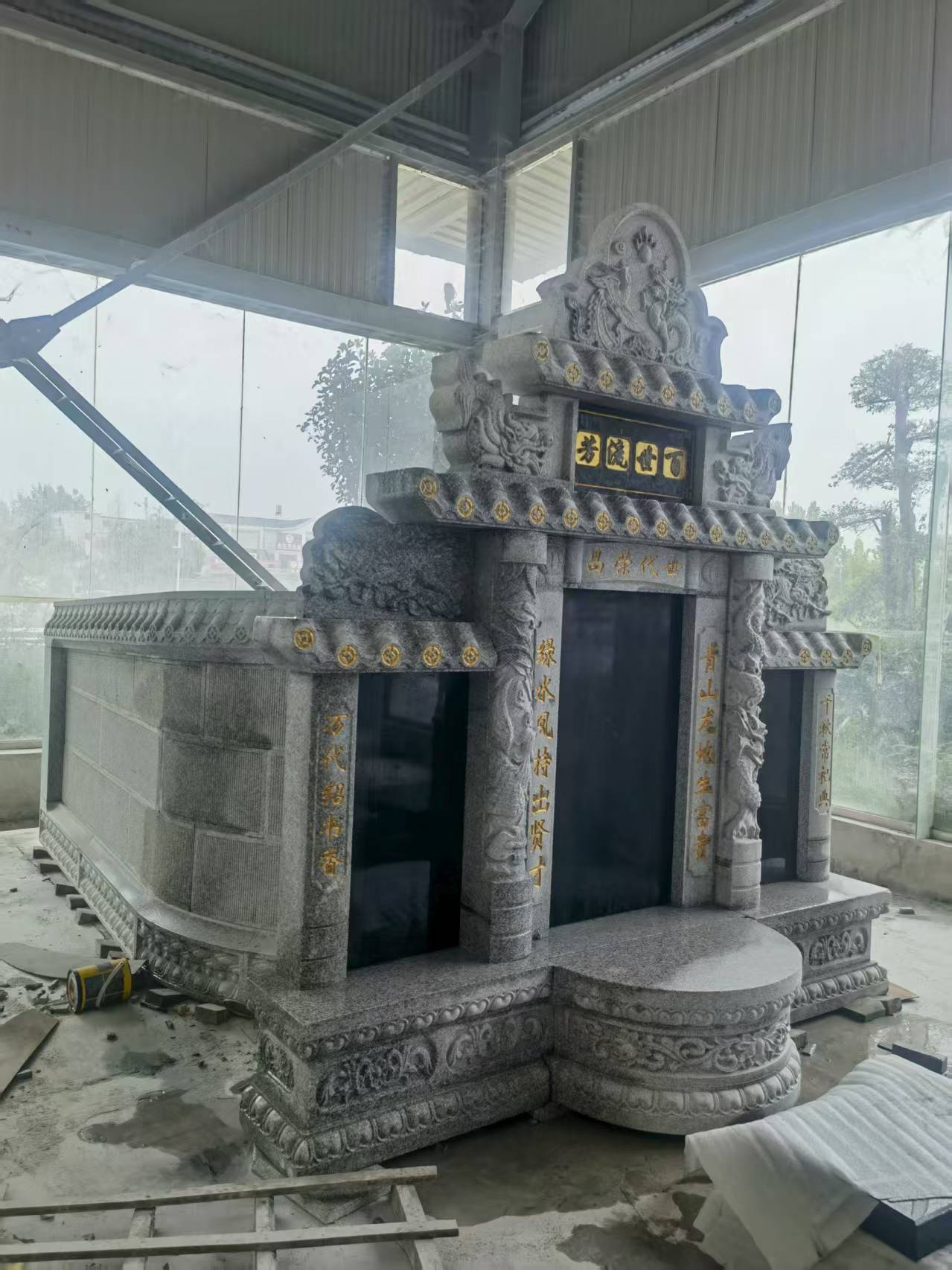 湘潭 芝麻白墓碑效果展示图