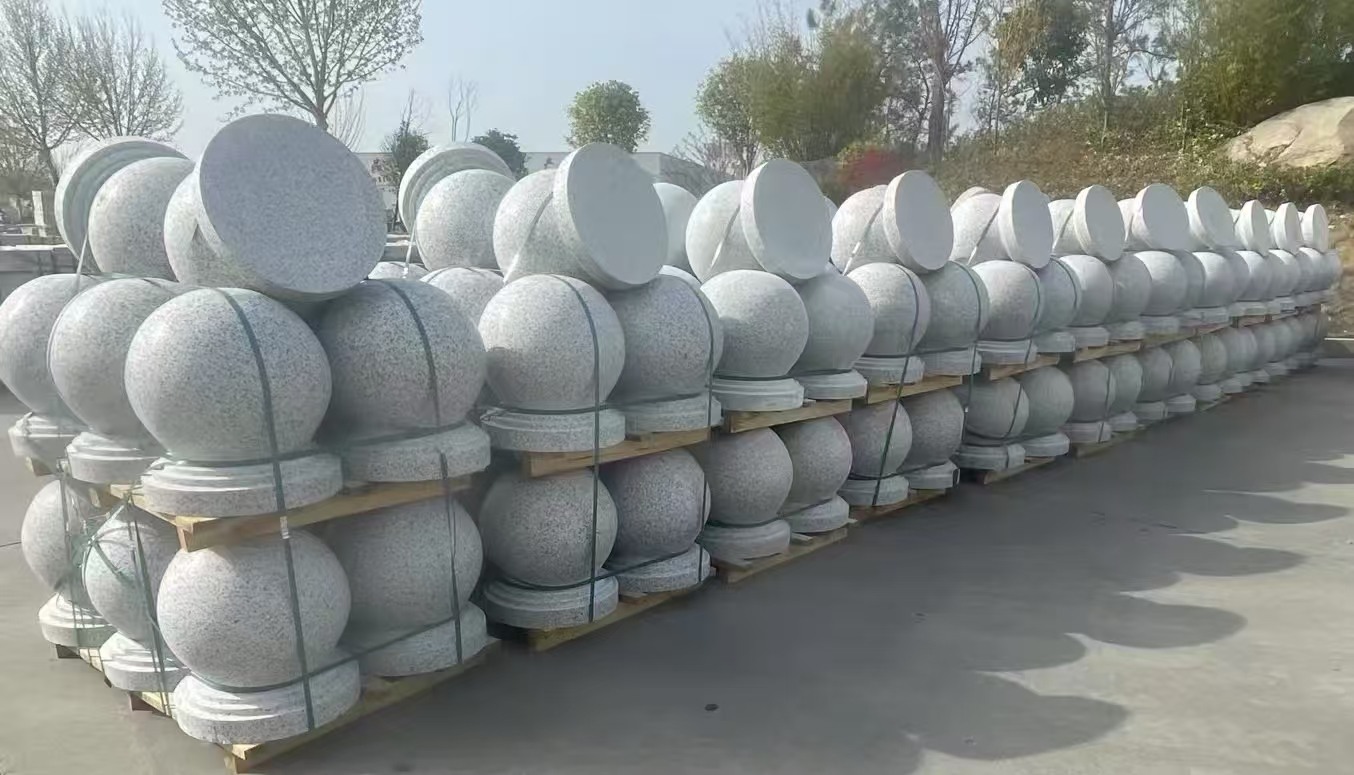 湘潭 白麻花岗岩石材圆球，石球，挡车球，隔离球，景观石球，风水球等