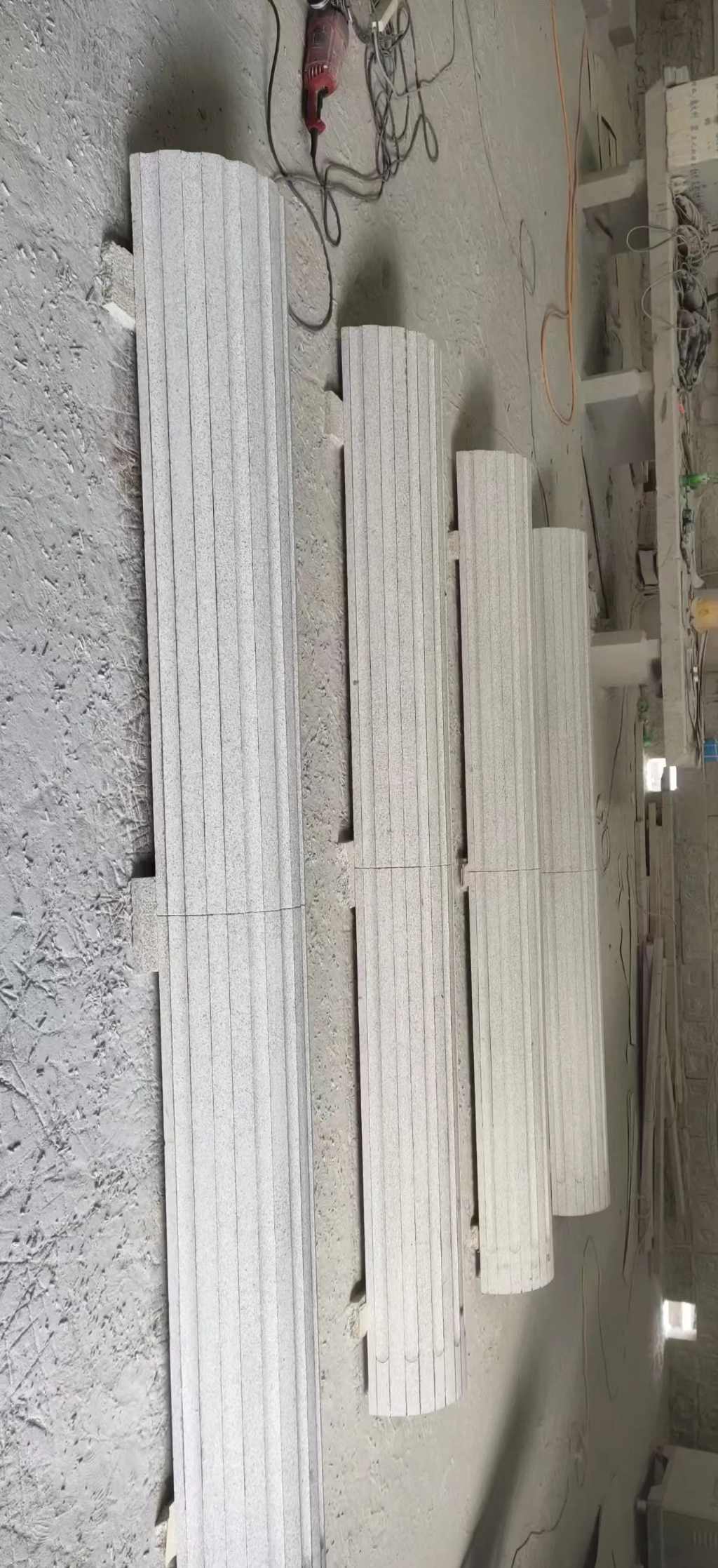 湘潭 花岗岩厂家带你看白麻花岗岩门楼大柱柱皮