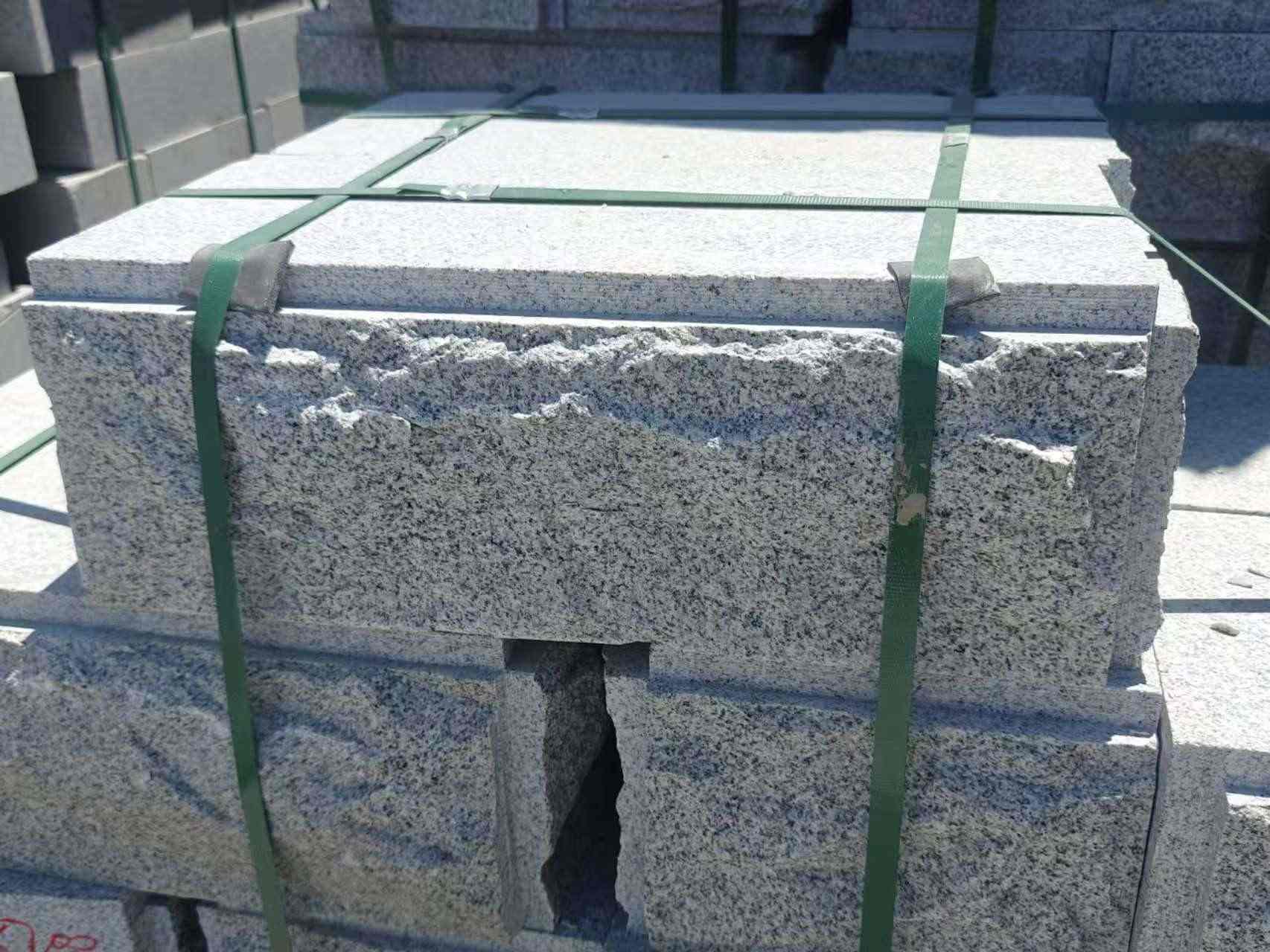 湘潭 芝麻白花岗岩自然面成品